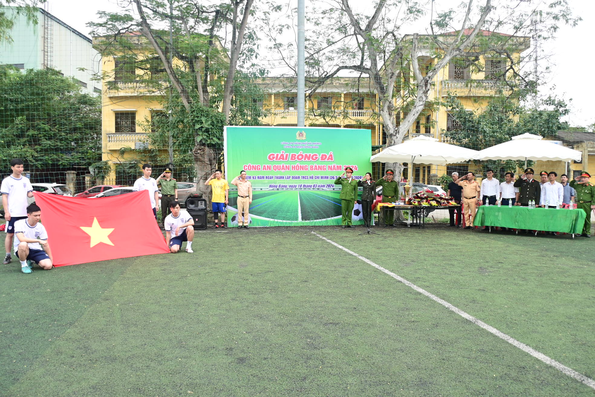 Khai mạc giải bóng đá Công an quận Hồng Bàng năm 2024